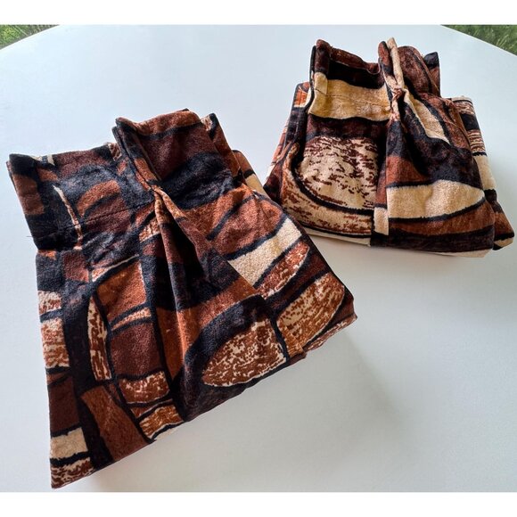 Vintage 70s pleated curtains, brown, rust, tan abstract pattern, velvet, pair - Picture 10 of 10